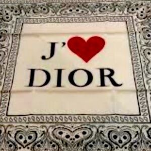 LF: J’❤️ Dior Bandana Scarf